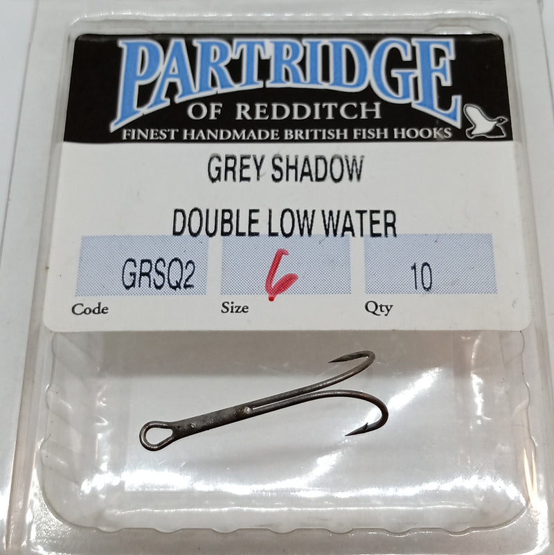 Double hook salmone Partridge Grey Shadow